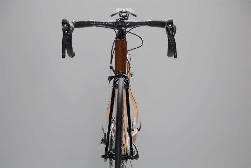 Velora - Road Bike - Image 4
