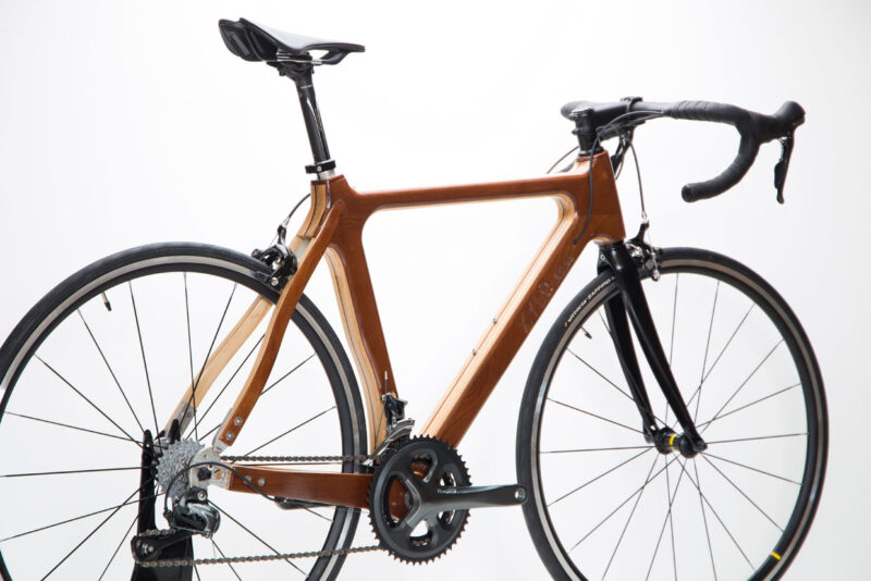Velora - Road Bike - Image 3