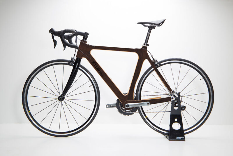 Velora - Road Bike - Image 11